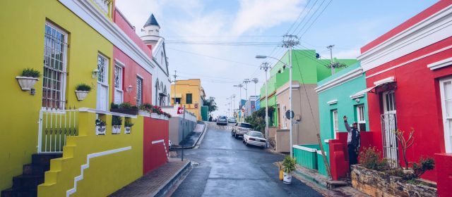 Bo Kaap: The History Behind the Cape Malays of Cape Town