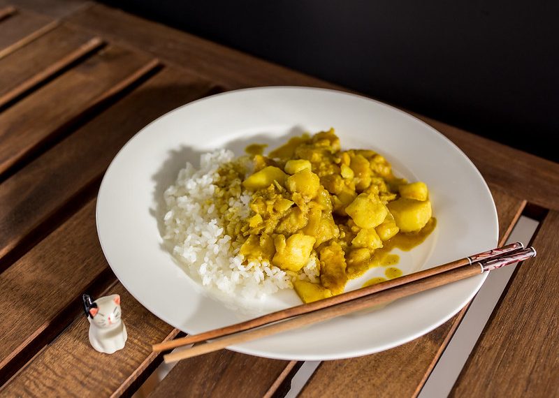 Malaysia: Kat’dah’s Yellow Fish Curry (Masak Lemak Gulai Kiming)