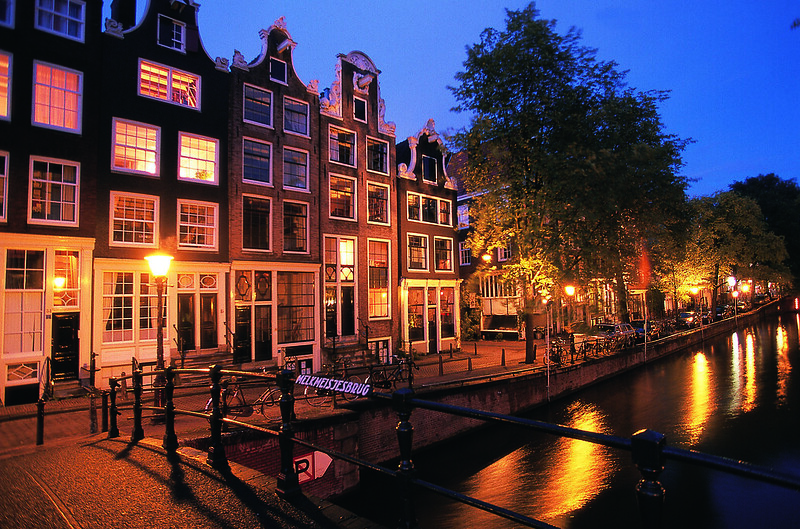 The Top 10 Things To See & Do In Amsterdam
