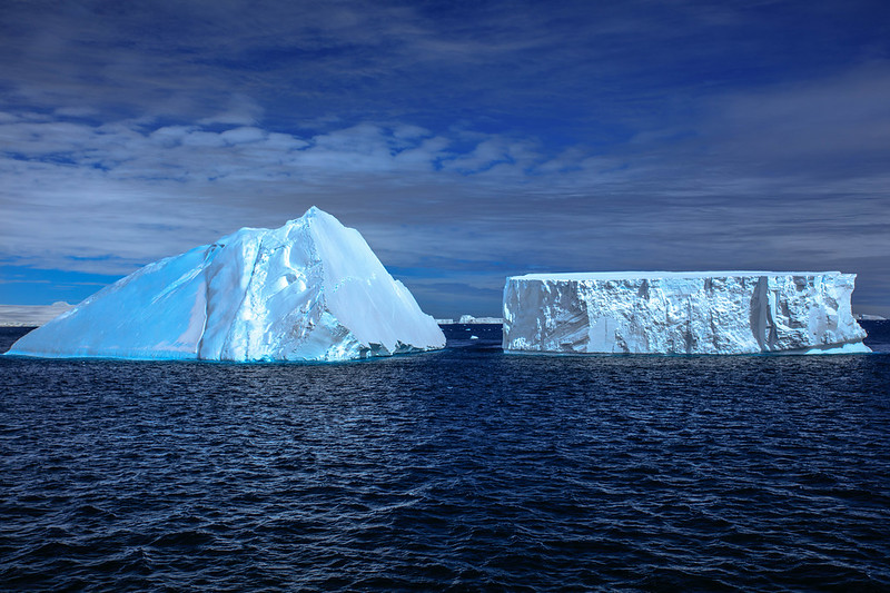 Giant Iceberg on the Move