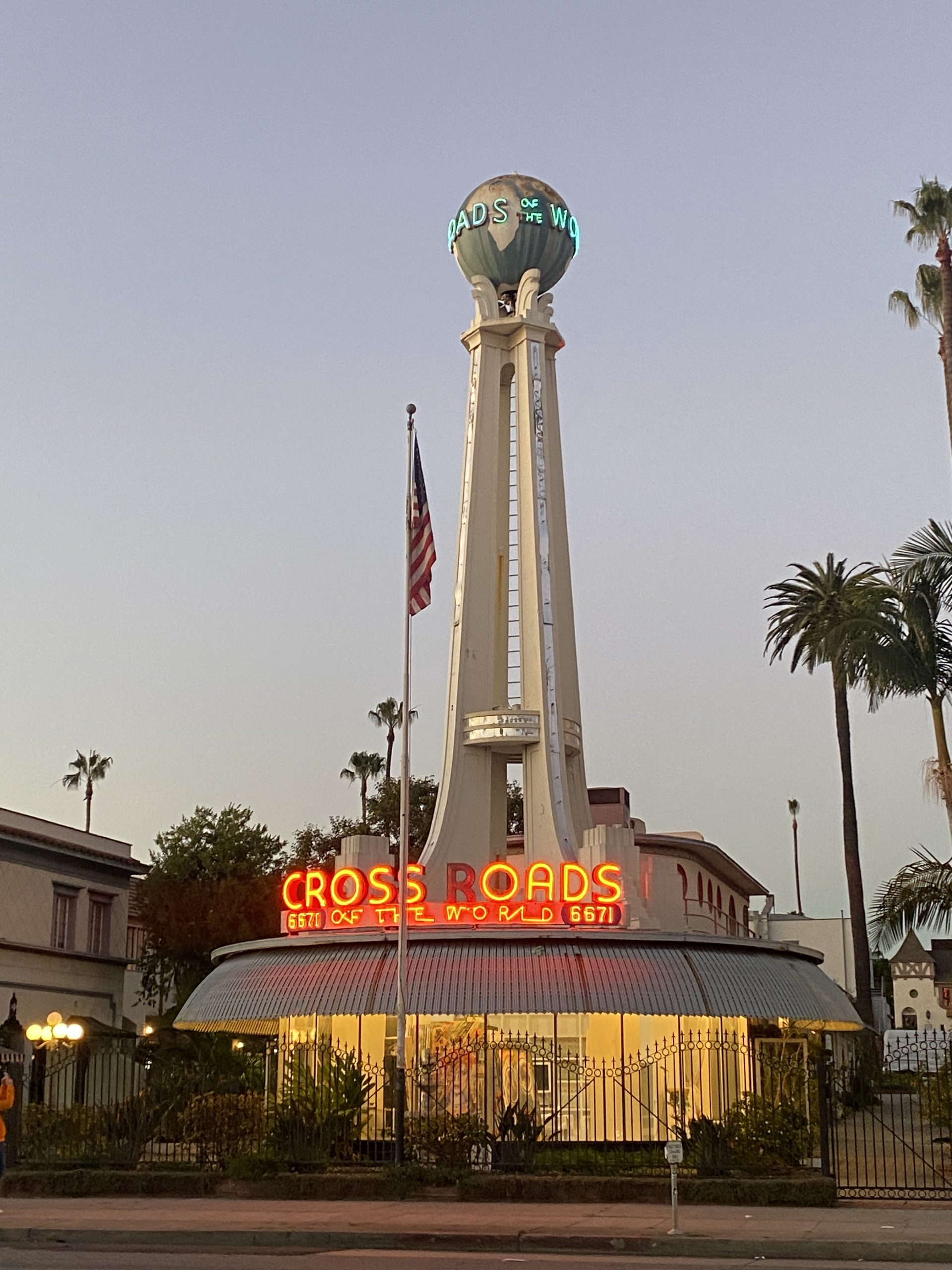 LA’s Googie architecture - PILOT GUIDES