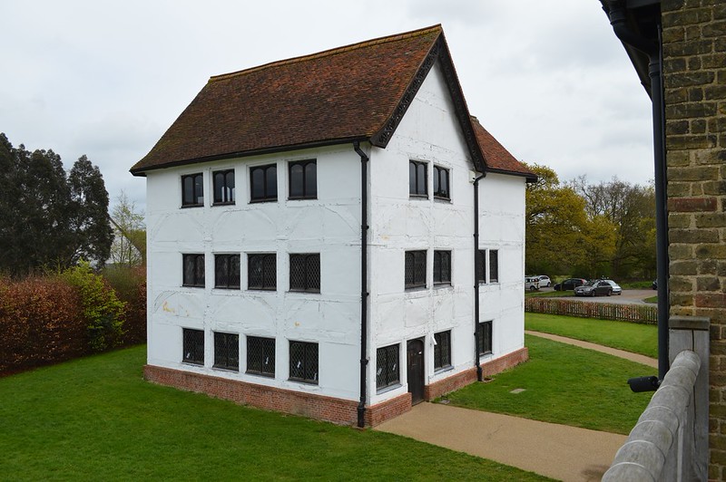 Queen Elizabeth’s Hunting Lodge