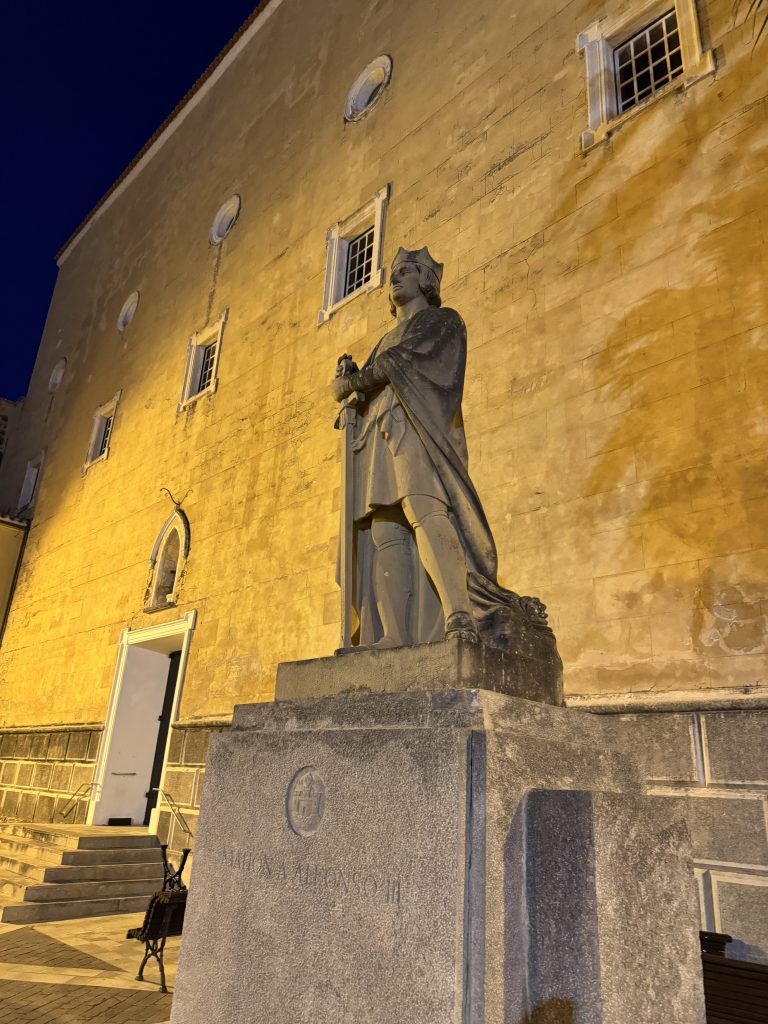 Statue of Alfonso III